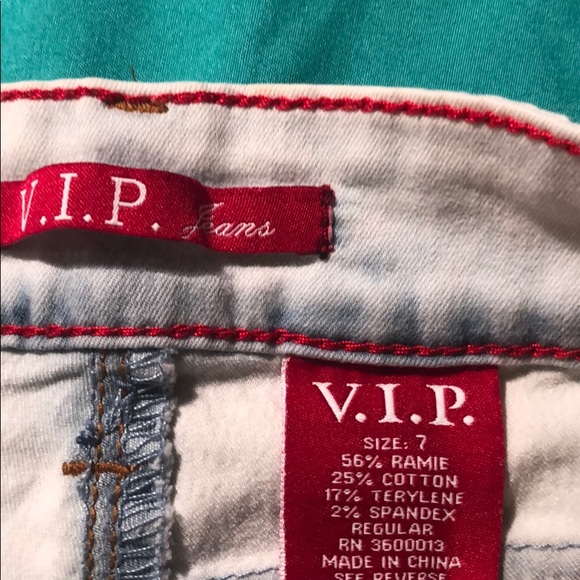 VIP shorts - Picture 2 of 3